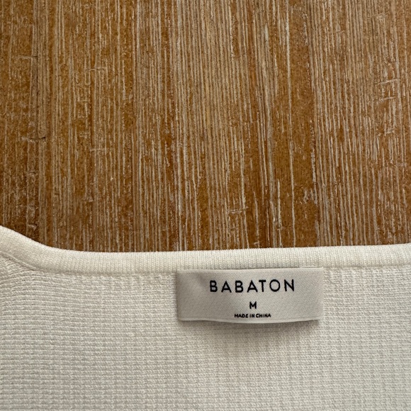 Aritzia Babaton White Ribbed Contour Tank size medium - Picture 3 of 3